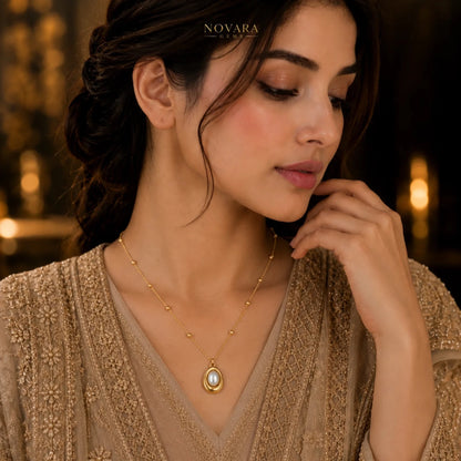 Aurora Pearl Pendant Necklace