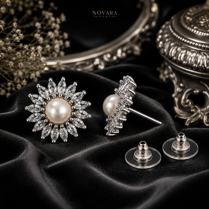 Maison Lumière Pearl Studs