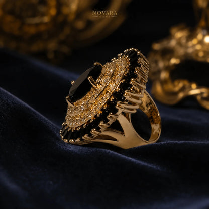 Noir Royale Halo Statement Ring
