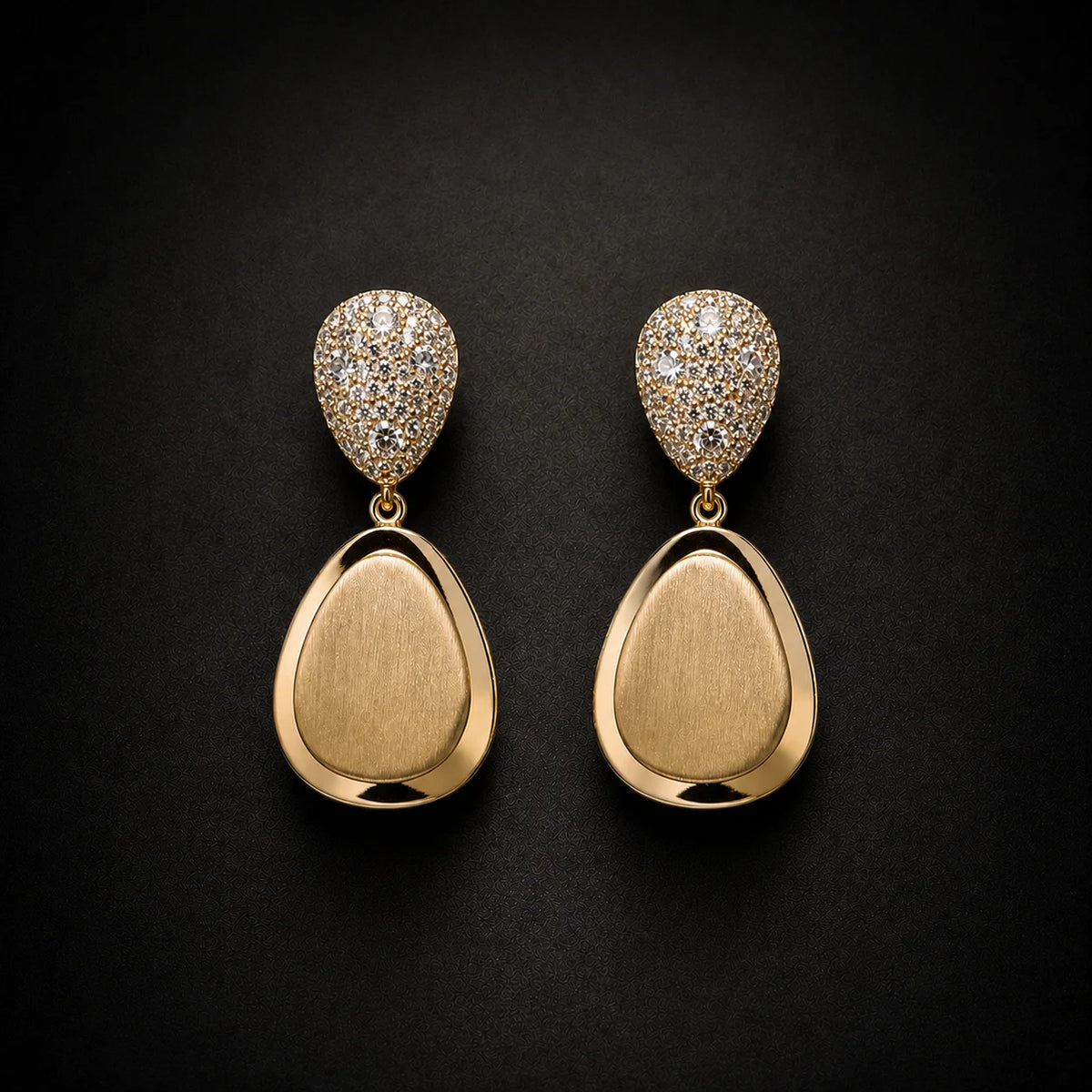 Orélisse Teardrop Earrings