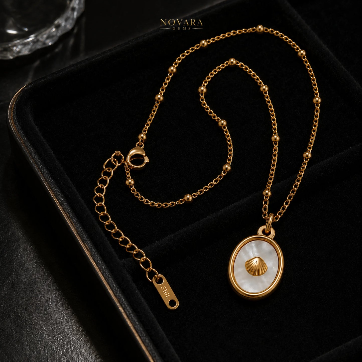 Pearl Tide Pendant Necklace